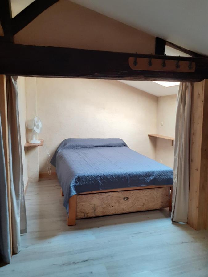 La Fenetre Villa Saint-Florent-des-Bois Bagian luar foto